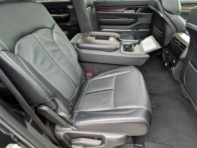 2024 Jeep Grand Wagoneer L 4x4