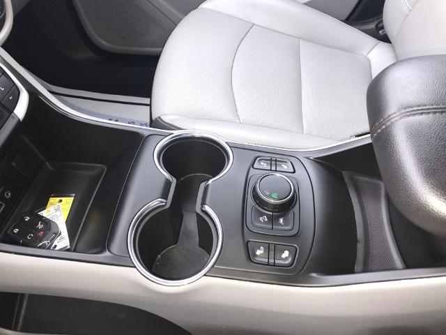 2024 GMC Terrain FWD SLT