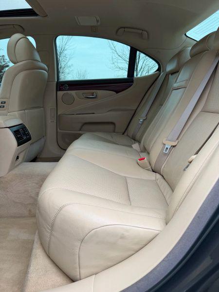 2007 Lexus LS 460 460