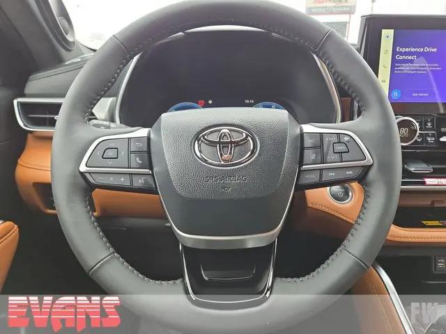 2026 Toyota Highlander Hybrid Platinum
