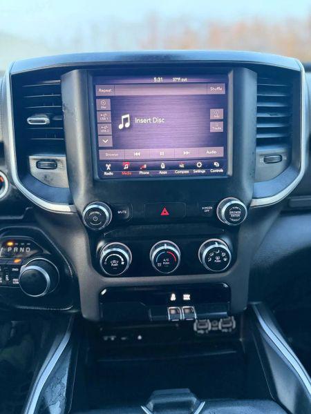 2019 Ram 1500 Big Horn/Lone Star Crew Cab 4x4 5'7" Box