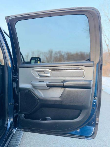 2019 Ram 1500 Big Horn/Lone Star Crew Cab 4x4 5'7" Box