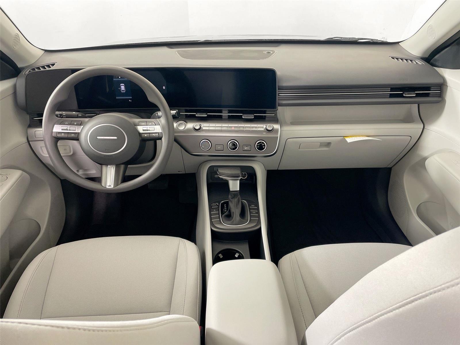 2026 Hyundai Kona SE - Photo 28