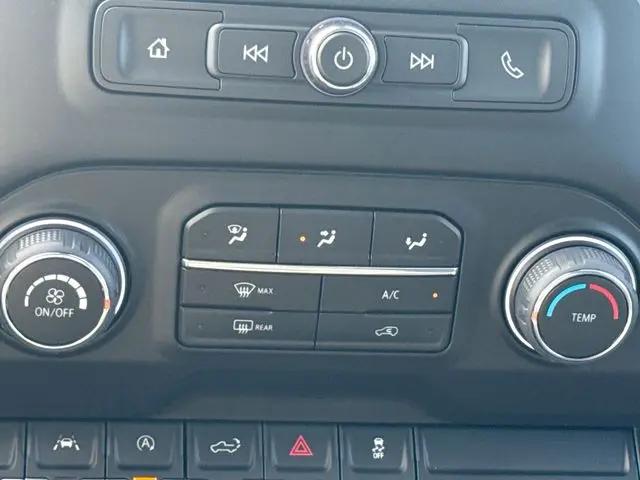 2026 Chevrolet Silverado 1500 4WD Crew Cab Short Bed Custom