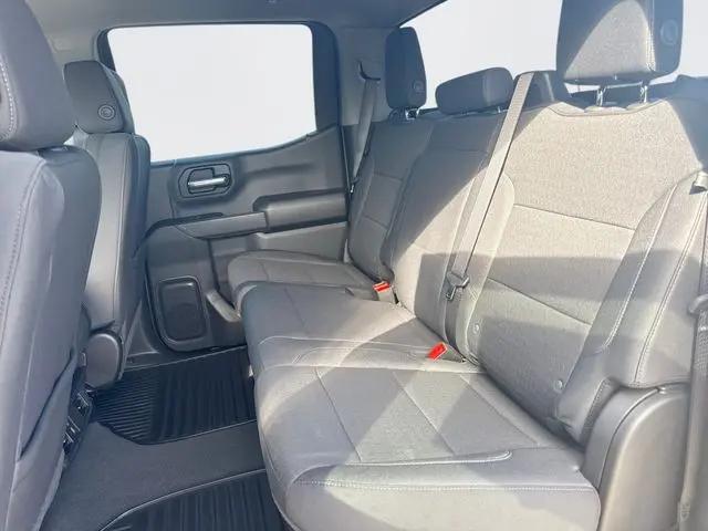 2026 Chevrolet Silverado 1500 4WD Crew Cab Short Bed Custom