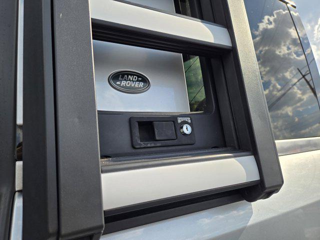 2020 Land Rover Defender 110 HSE