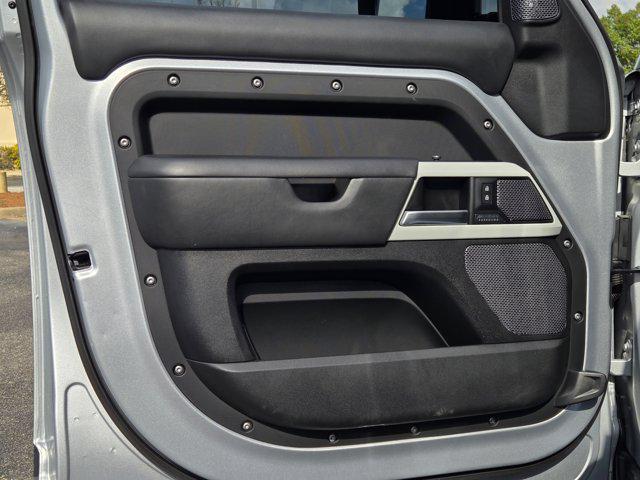 2020 Land Rover Defender 110 HSE