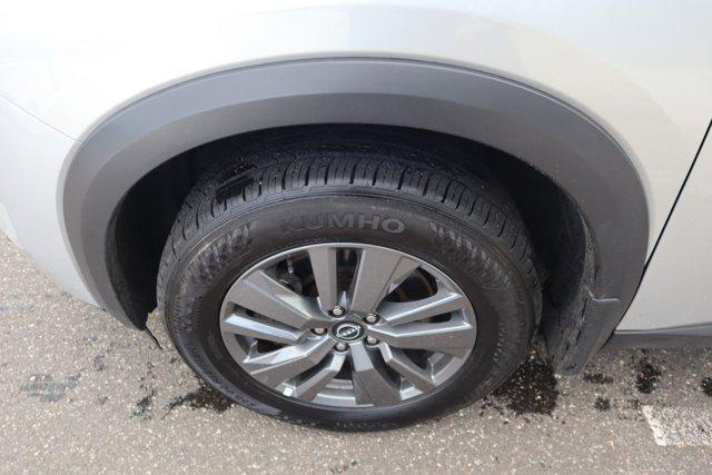 2024 Nissan Pathfinder S 4WD