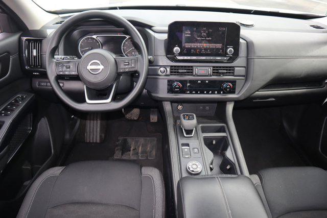 2024 Nissan Pathfinder S 4WD