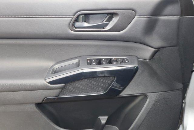 2024 Nissan Pathfinder S 4WD