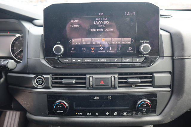 2024 Nissan Pathfinder S 4WD