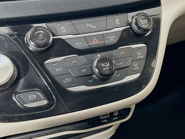 2018 Chrysler Pacifica Touring Plus