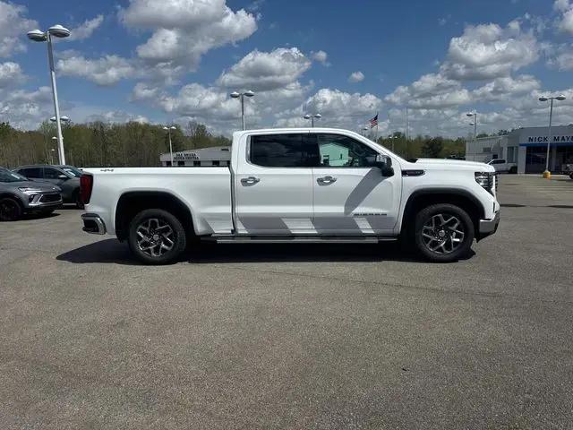 2026 GMC Sierra 1500 Crew Cab, Standard Bed, SLT, 4WD