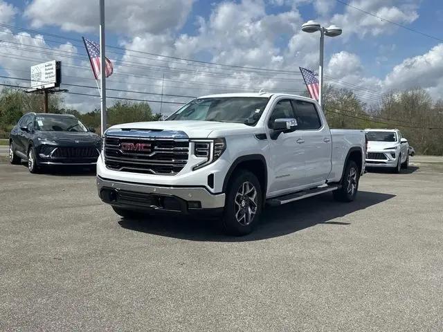2026 GMC Sierra 1500 Crew Cab, Standard Bed, SLT, 4WD