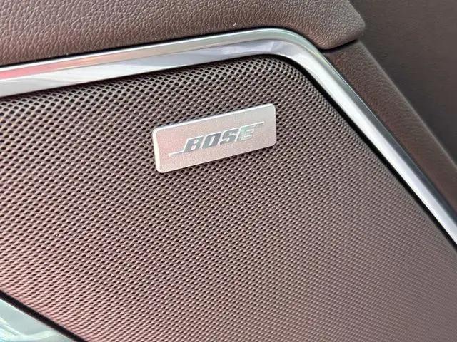 2026 GMC Sierra 1500 Crew Cab, Standard Bed, SLT, 4WD