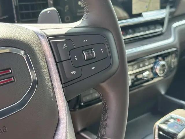 2026 GMC Sierra 1500 Crew Cab, Standard Bed, SLT, 4WD