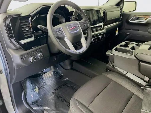 2026 GMC Sierra 1500 Double Cab, Standard Bed, SLE, 4WD