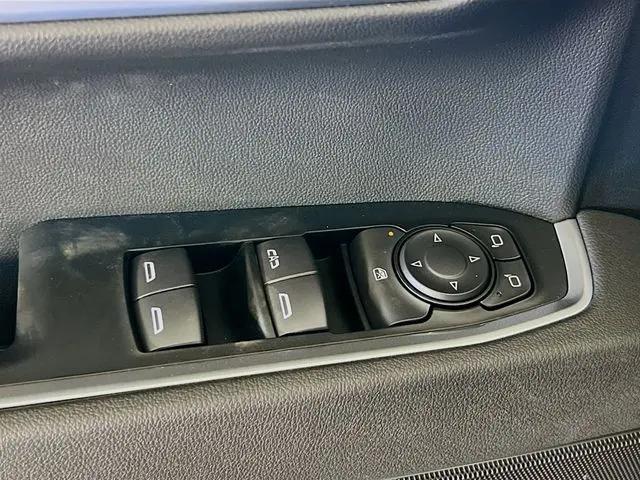 2026 GMC Sierra 1500 Double Cab, Standard Bed, SLE, 4WD