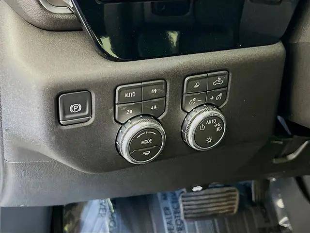 2026 GMC Sierra 1500 Double Cab, Standard Bed, SLE, 4WD