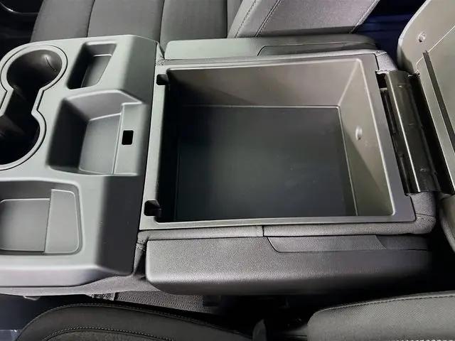 2026 GMC Sierra 1500 Double Cab, Standard Bed, SLE, 4WD