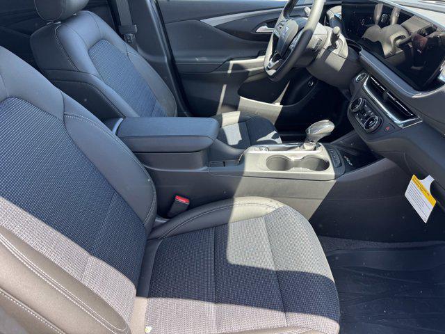 2026 Buick NV Preferred FWD