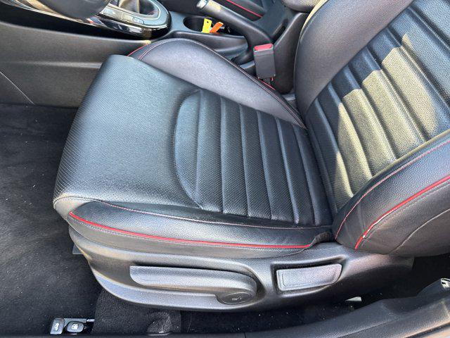 2022 Kia Forte GT Manual