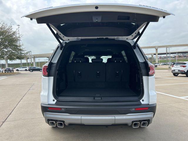 2026 GMC Acadia Elevation FWD