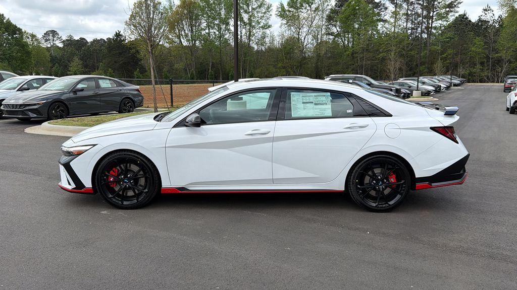 New 2026 White HYUNDAI Sedan image 9