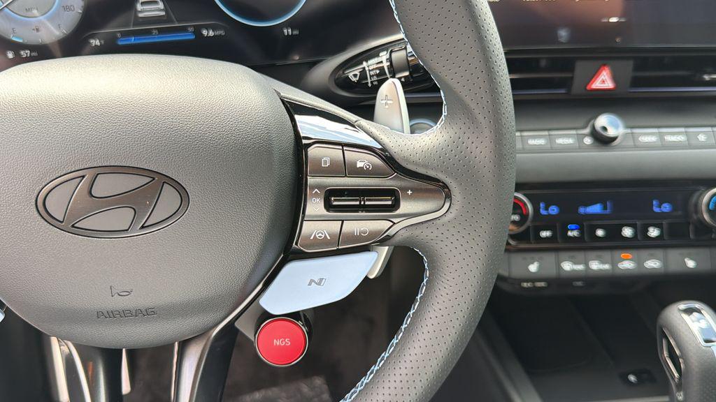 New 2026 White HYUNDAI Sedan image 30