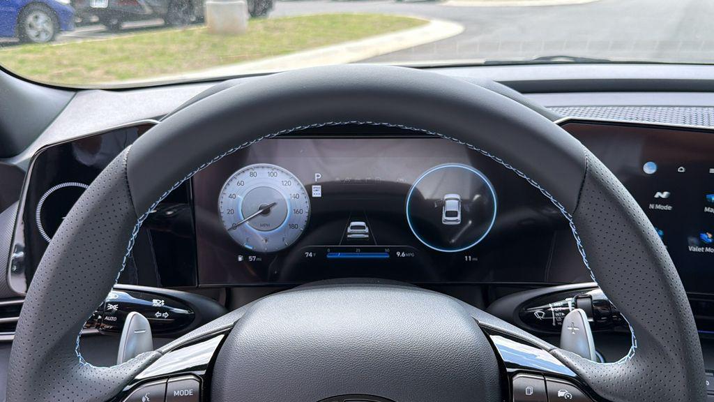 New 2026 White HYUNDAI Sedan image 31