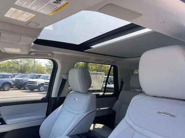 2026 Ford Expedition Platinum