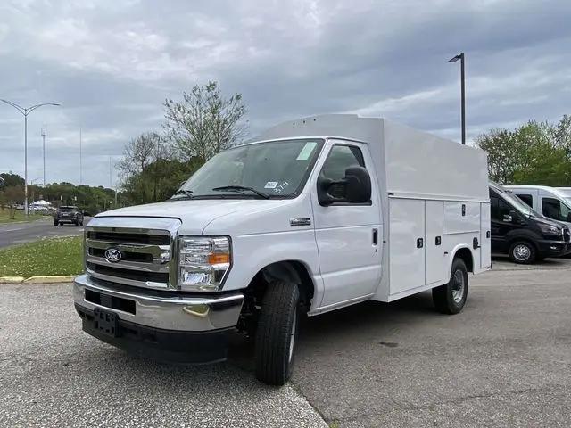 2026 Ford E-350 Cutaway E-Series Cutaway