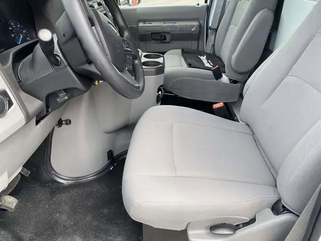 2026 Ford E-350 Cutaway E-Series Cutaway