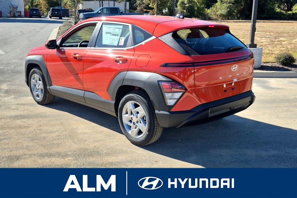 New 2026 Orange Pearl HYUNDAI SE FWD image 9