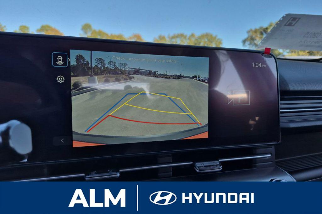 New 2026 Orange Pearl HYUNDAI SE FWD image 24