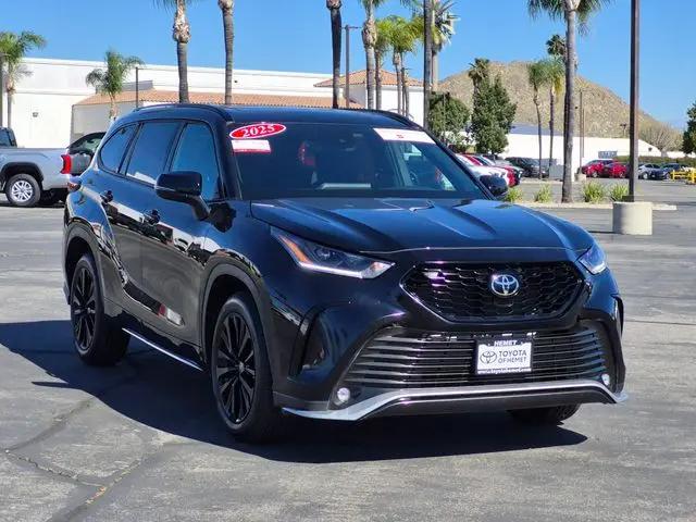 2025 Toyota Highlander XSE