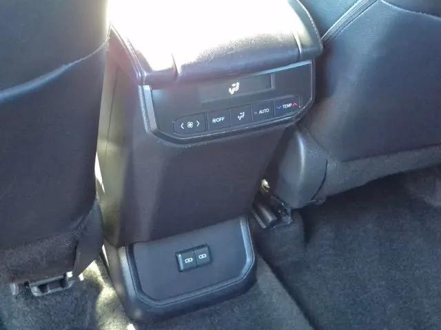 2025 Toyota Highlander XSE