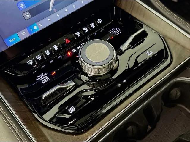 2022 Jeep Grand Wagoneer Series II 4x4