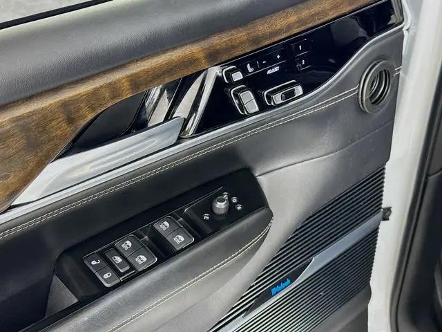 2022 Jeep Grand Wagoneer Series II 4x4