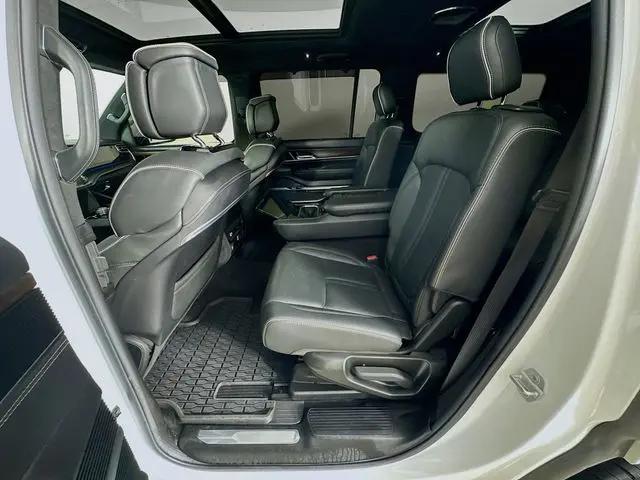2022 Jeep Grand Wagoneer Series II 4x4