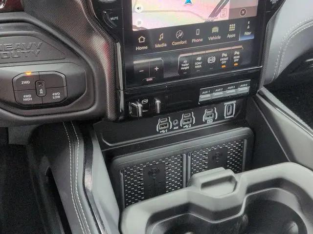 2026 Ram 3500 Limited Crew Cab 4x4 8' Box