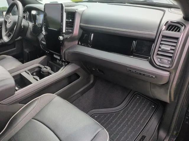 2026 Ram 3500 Limited Crew Cab 4x4 8' Box