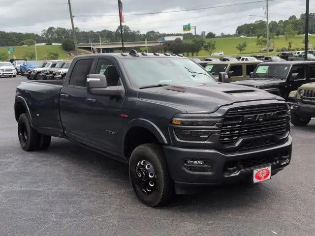 2026 Ram 3500 Limited Crew Cab 4x4 8' Box