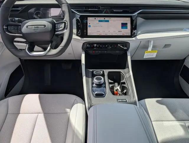 2026 Jeep Cherokee Limited 4x4
