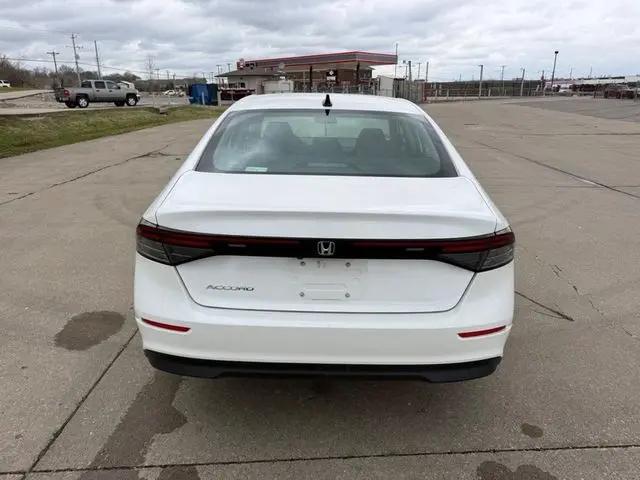 2025 Honda Accord Sedan SE