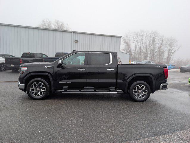 2023 GMC Sierra 1500 4WD Crew Cab Short Box SLT