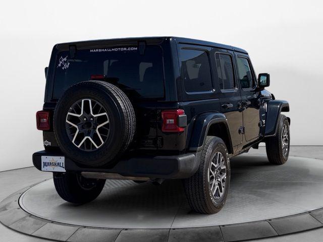 2024 Jeep Wrangler 4-Door Sahara 4x4