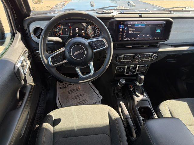 2024 Jeep Wrangler 4-Door Sahara 4x4