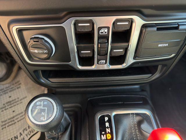 2024 Jeep Wrangler 4-Door Sahara 4x4