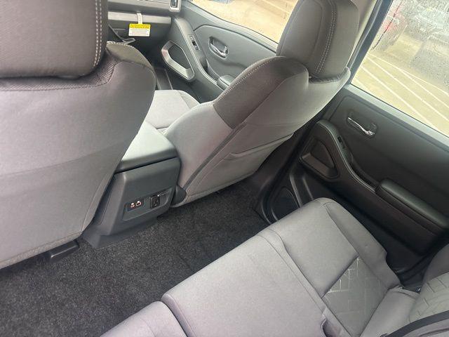 2026 Nissan Frontier Crew Cab SV 4x2